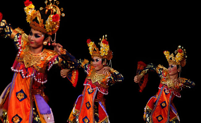Balinese Dancing Class